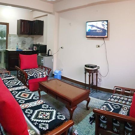 Caesar House Aparthotel Alexandrië Buitenkant foto