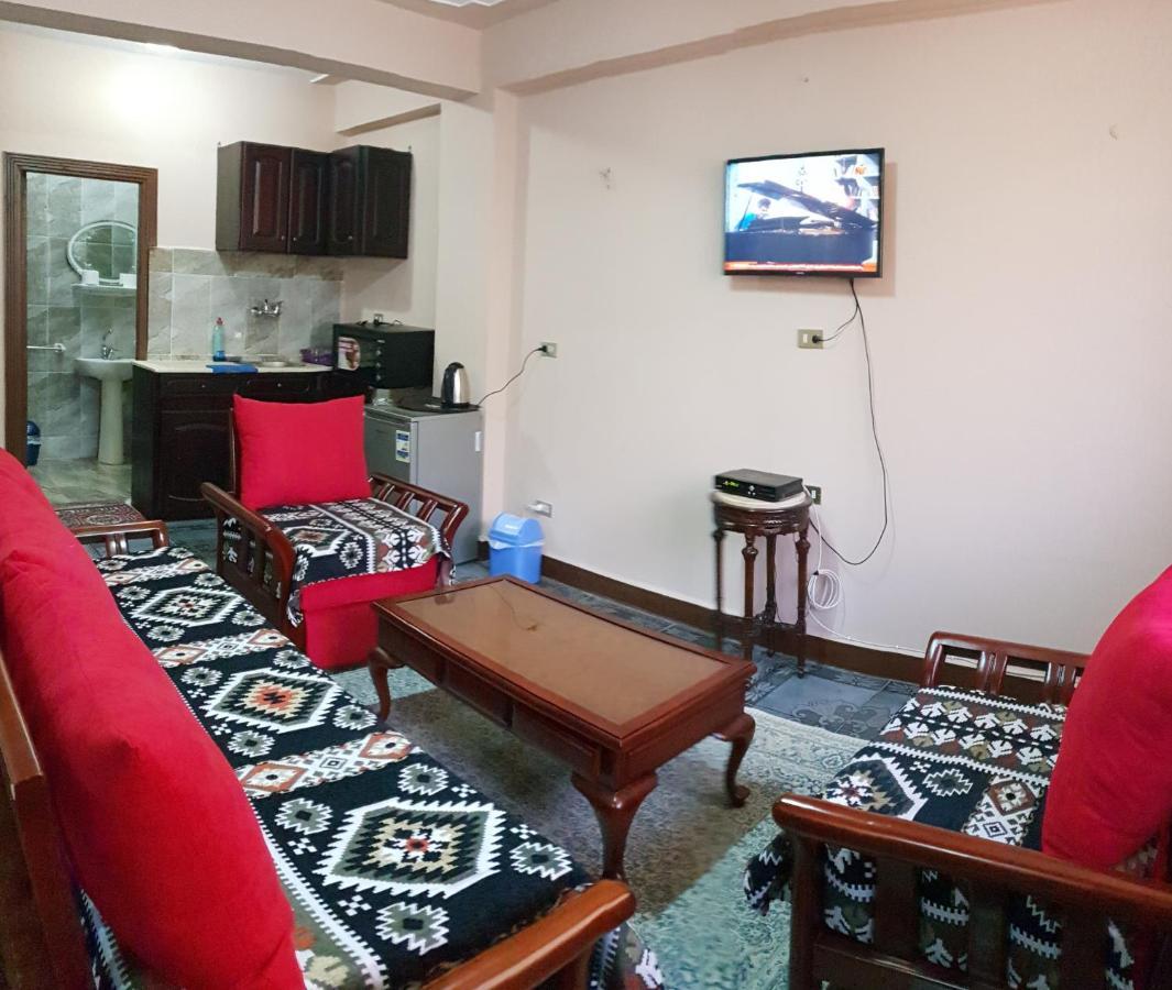 Caesar House Aparthotel Alexandrië Buitenkant foto